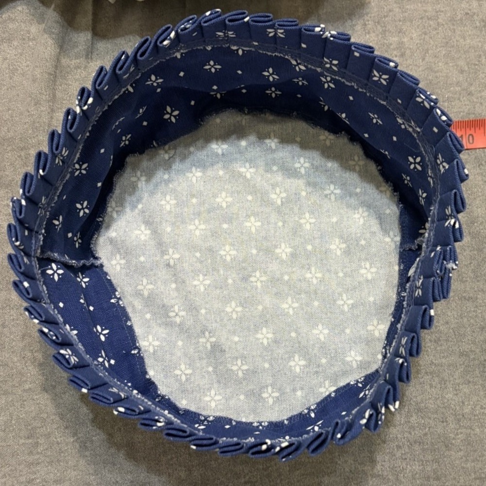 Longaberger 8" round Basket Liner Traditional Blue‎ with Ruffle 100% Cotton euc